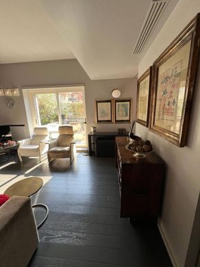 Penthouse Roma, Lazio bölgesinde