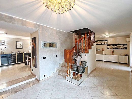 Villa in Rom, Latium