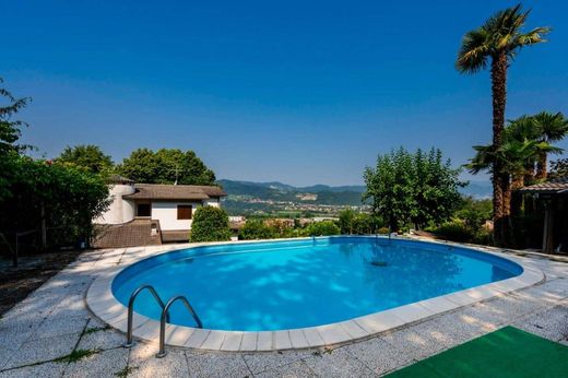 Villa in Capriolo, Provincia di Brescia