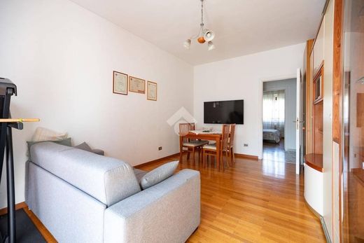 Διαμέρισμα σε Μιλάνο, Città metropolitana di Milano