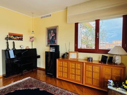 Penthouse in Cagliari, Provincia di Cagliari