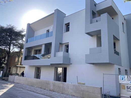 Appartamento a Fano, Pesaro e Urbino