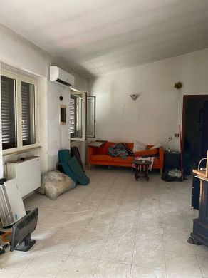 Villa in Rome, Latium