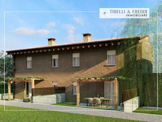 Villa à Rodengo-Saiano, Provincia di Brescia