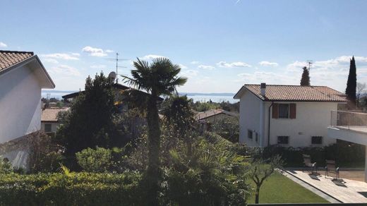 Villa en Bardolino, Provincia di Verona