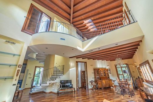 Villa en Corsico, Milán