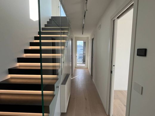 Penthouse Lignano Sabbiadoro, Udine ilçesinde