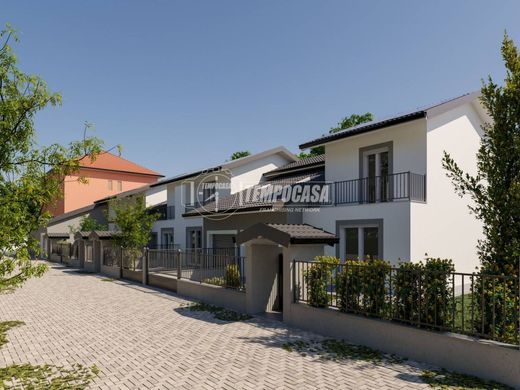 Villa en Noviglio, Milán