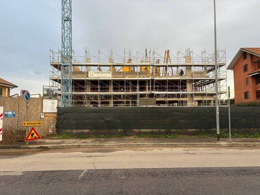 Διαμέρισμα σε Bussero, Città metropolitana di Milano