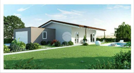 Вилла, Soiano, Provincia di Brescia