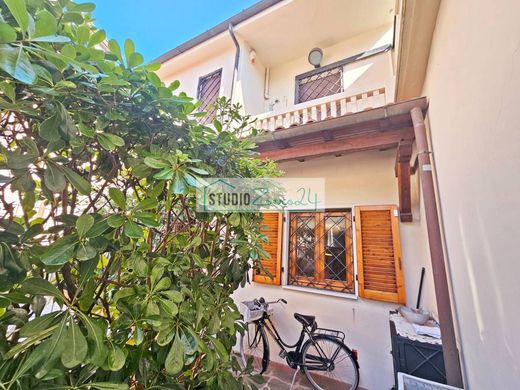 Luxury home in Viareggio, Provincia di Lucca