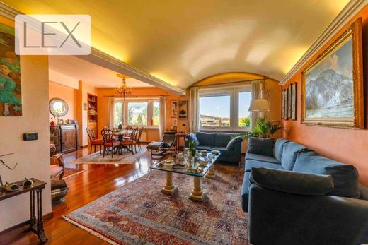 Apartment in Rome, Latium
