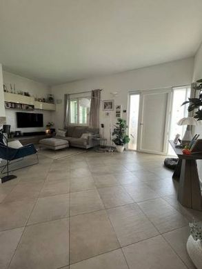 Villa - Camaiore, Provincia di Lucca