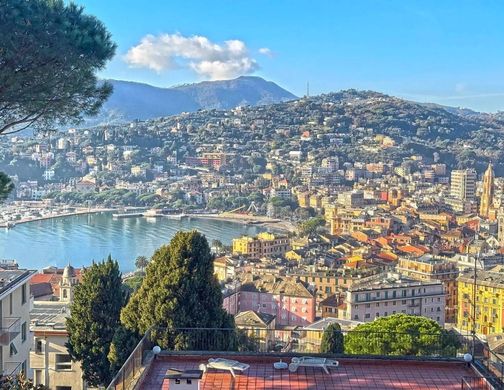 Piso / Apartamento en Rapallo, Génova