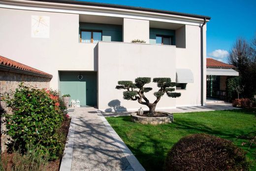 Villa - San Pietro di Feletto, Provincia di Treviso