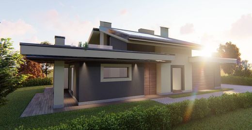 Villa in Cuneo, Provincia di Cuneo