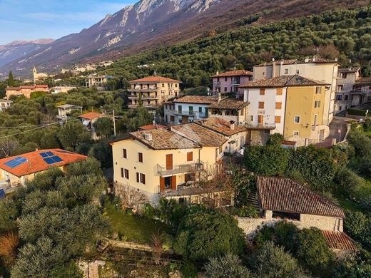 Villa à Brenzone, Vérone