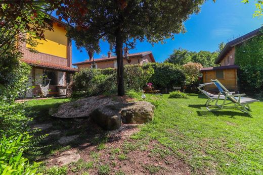 Villa in Monte San Pietro, Bologna