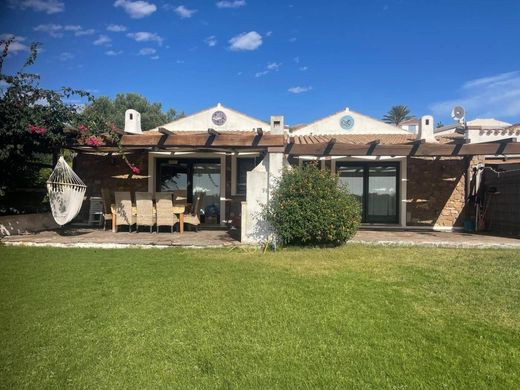 Calasetta, Provincia del Sud Sardegnaのヴィラ