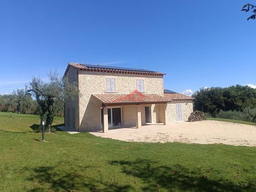 Villa en Amelia, Provincia di Terni
