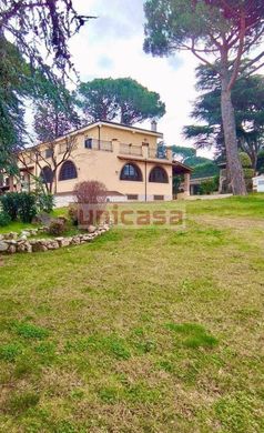 Country House in Monte Compatri, Rome