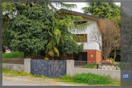 Villa en Udine, Friuli Venezia Giulia