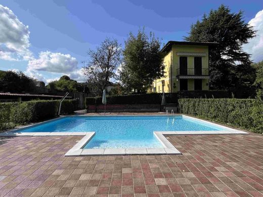 Terraced house in Sesto Calende, Provincia di Varese