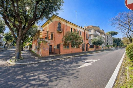 Villa in Rome, Latium