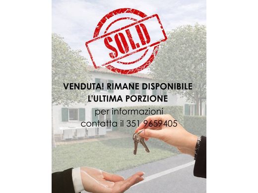 Apartment / Etagenwohnung in Treviso, Provincia di Treviso