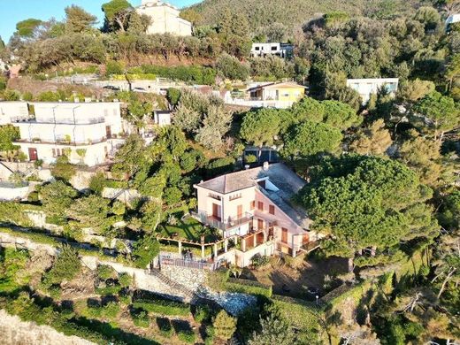 Piso / Apartamento en Varazze, Provincia di Savona