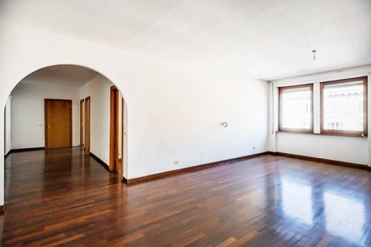 Apartment in Rome, Latium