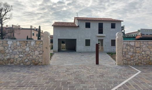 Villa in Lonigo, Provincia di Vicenza