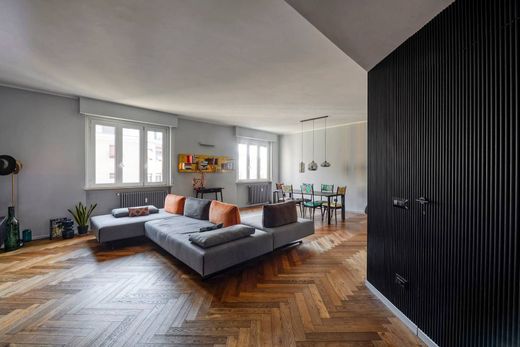 Appartamento a Milano, Lombardia