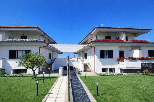 Villa à Rome, Latium