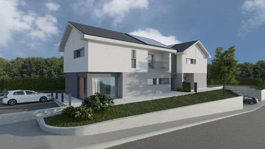 Apartment in Olgiate Comasco, Provincia di Como