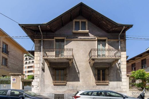 Villa a Torino, Provincia di Torino