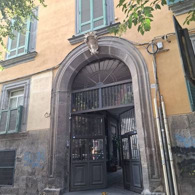 Daire Napoli, Napoli ilçesinde