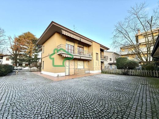 Villa Lodi, Lodi ilçesinde