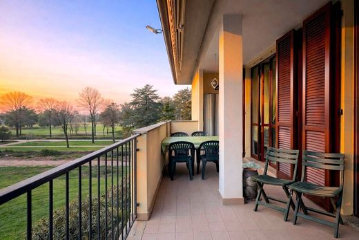 Apartment in Cernusco sul Naviglio, Milan
