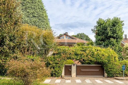 Villa in Vimercate, Province of Monza and Brianza