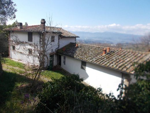 Villa à Castelfranco Piandiscò, Province of Arezzo