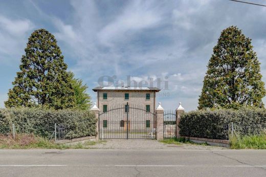 郊区住宅  Vignola, 摩德纳省