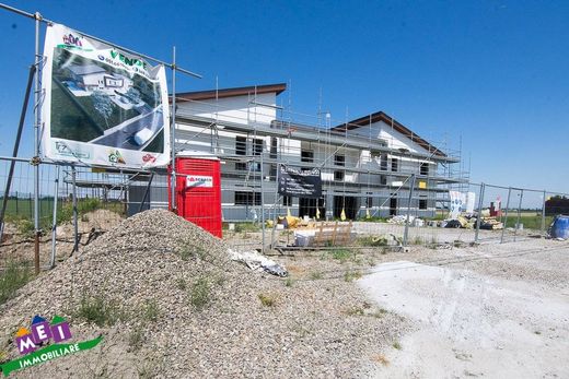 Villa in Malalbergo, Bologna