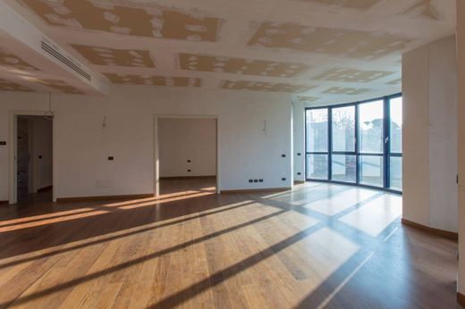 아파트 / 밀라노, Città metropolitana di Milano