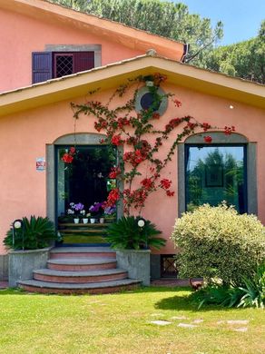 Villa in Marino, Rom