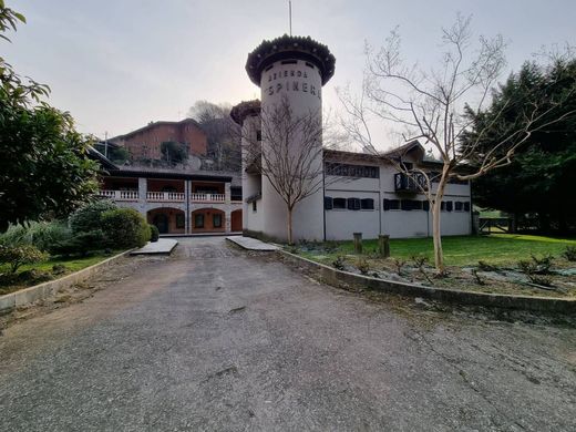 Villa in Breno, Provincia di Brescia