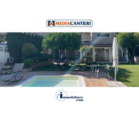 Villa en Pescara, Provincia di Pescara