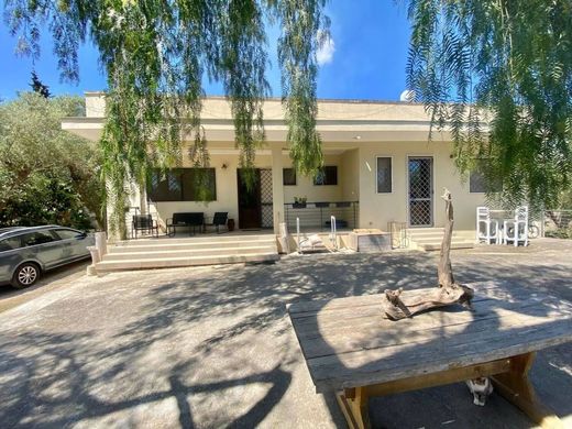 Βίλα σε Luppiu, Provincia di Lecce