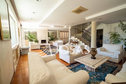 Villa in Rome, Latium
