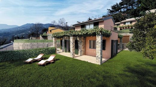 Villa a Finale Ligure, Savona